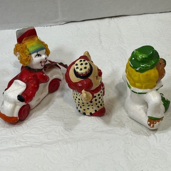 3 VTG Ceramic Hand Painted Figurines Circus Clowns 3"-3.5" Tall - Picture 4 of 16
